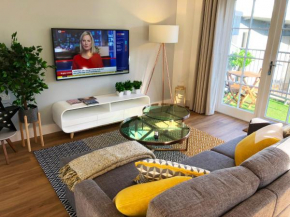 Parkside Penthouse